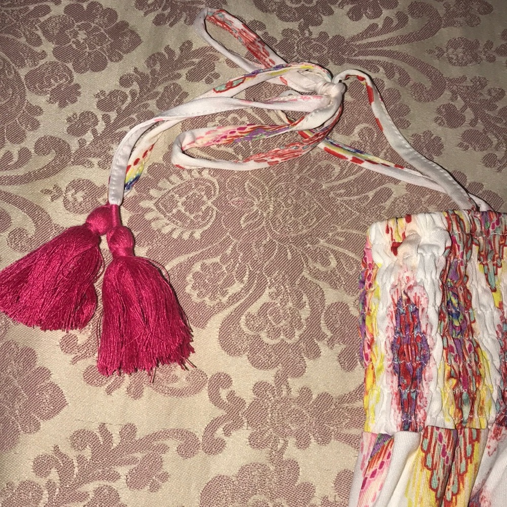 Romper - Picture 2 of 4